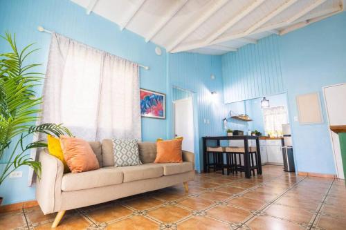 Jobos Apartment | Jobos Beach Apt #2 near food truck and beach