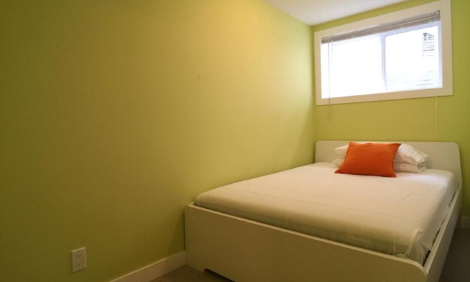 Signal Hill House | Joe's Cozy and Quality Entire Basement Suite in Calgary