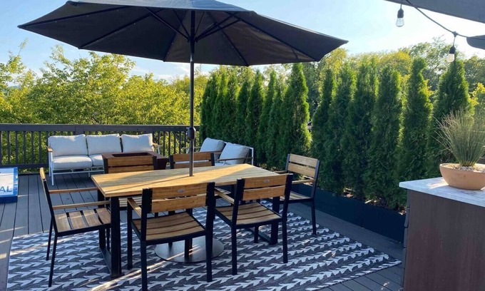 Belmont - Hillsboro House | Johnny & June’s Treehouse - Steps to 12 South