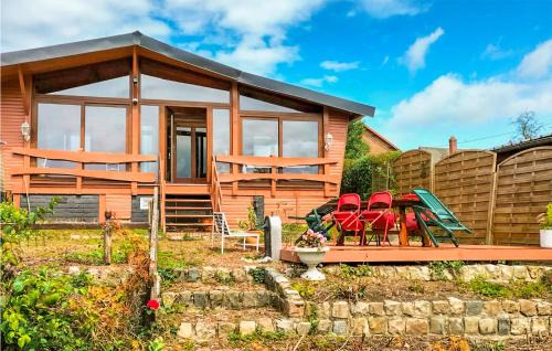 Hem-Monacu House | Joli Chalet Dans La Somme