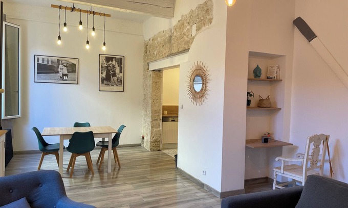 Meze Apartment | Joli T2 Dans le Centre de Mèze