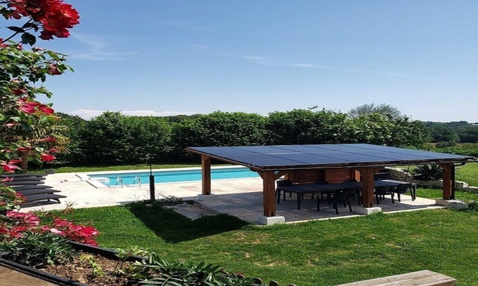 Saint-Cirgues House | Jolie Lotoise en Pierre Avec Piscine au Calme