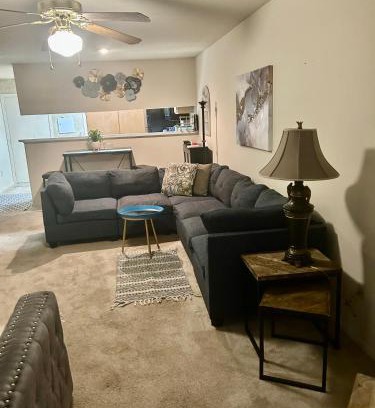 Cordova Apartment | Jolly Accommodations Express - Sleeps 7