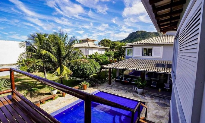 Tucuns House | Jolly Tucuns Beach and Accommodation