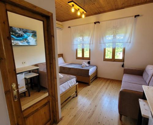 Gjirokaster Apartment | Jona Guest house