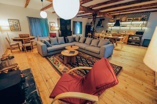 Lentekhi House | JorJ'Inn