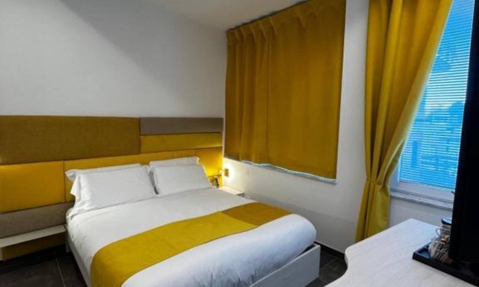 Finale Pia Apartment | 'Joyfül Accomodation Camera 2' with Wi-Fi and Air Conditioning