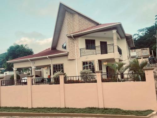 Aburi House | Joyous AP Guest House