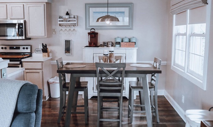 Sunset Beach Condo | June 7-21 available