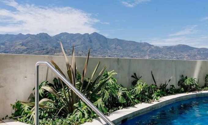 Mata Redonda Apartment | Jungle at 24`s