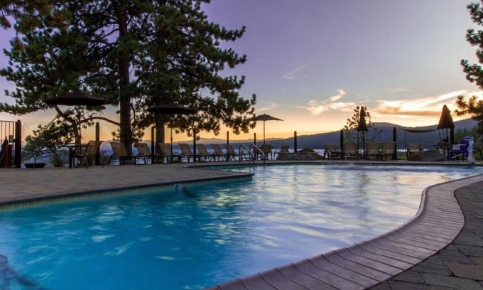 Tahoya Shores Apartment | Just What You Were Looking For! Onsite Pool, Free Parking, Outdoor Spa Tub!
