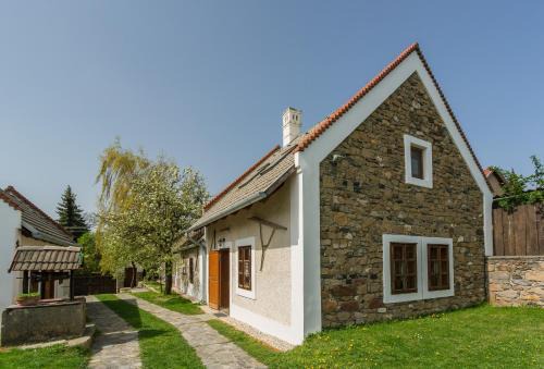 Szentbekkalla Apartment | Káli KŐ Apartman