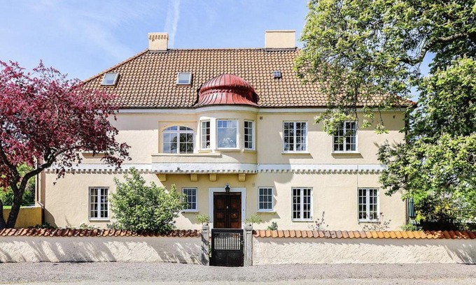 Vellinge Bed & Breakfast | Köpmansgården Bed & Breakfast