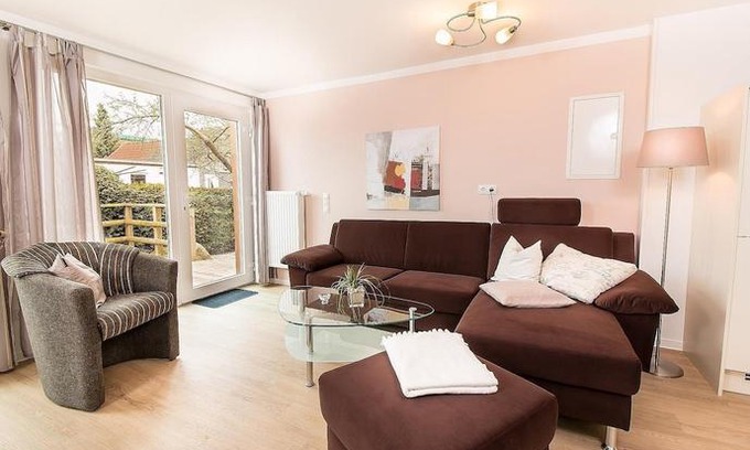 Groemitz Villa | K2 Bungalow - Strandhaus Königsberger Allee 8 - Feriendomizil Hollich