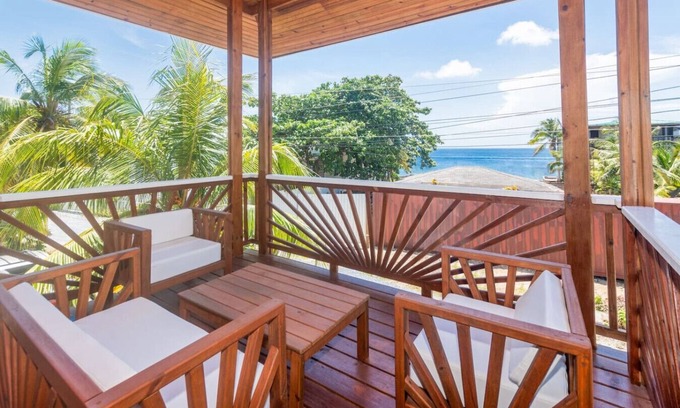 Antoneys Cay Cabin | Kaia’s Oasis – New Modern Cabana Stay in West End