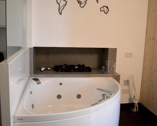 Modugno Apartment | Kairos Suite
