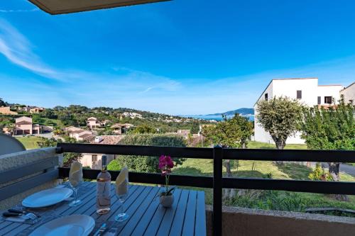 Grosseto-Prugna Apartment | Kallistea - Appartement avec vue mer