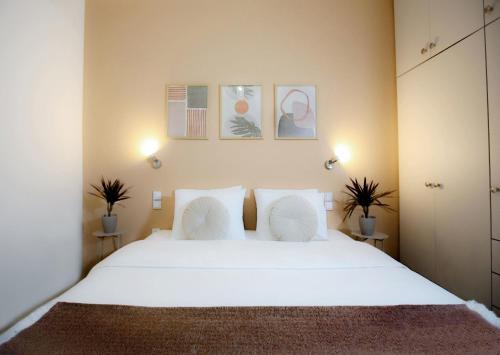 Kamena Vourla Apartment | Kamena Elegance