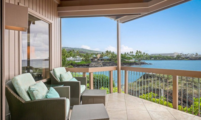 Keauhou Condo | Kanaloa at Kona 3201, Oceanfront