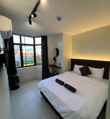 Kampung Kuala Parit Hotel | Kangsar KK Hotel