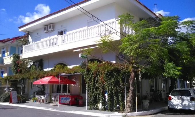 Ireon House | Karin & Nikos