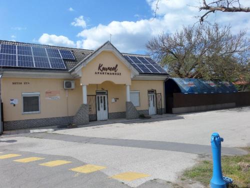 Cserkeszolo Apartment | Karneol Apartmanház Cserkeszőlő