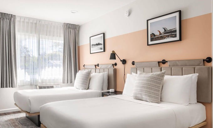 Ventura Apartment | Kasa Palo Alto | Family Friendly, Large Room with Double Beds