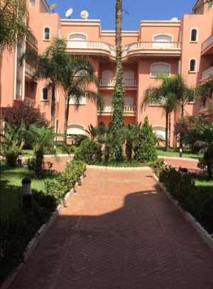 Bouznika Apartment | Kasbah de bouznika, style Marrakech avec jardin et piscine