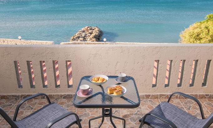 Keratokambos Apartment | Kastri Mare