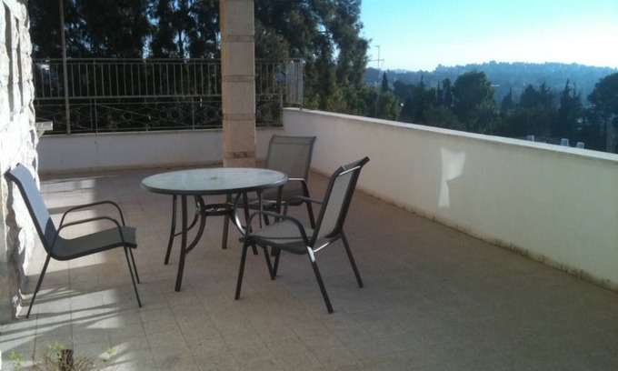 Katamon Apartment | katamon 4 pieces and large terrace