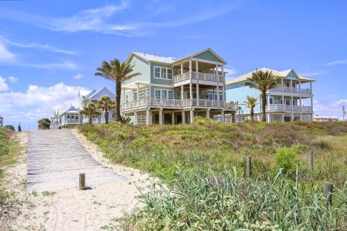 Beachside Village House | Kathies Beachfront Kottage