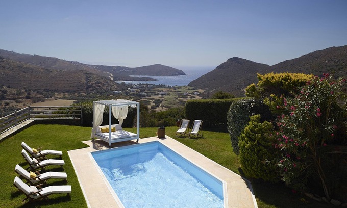 Kato Fellos Villa | Kato Fellos: Luxurious Villa Helias with private swimming pool and gulf view