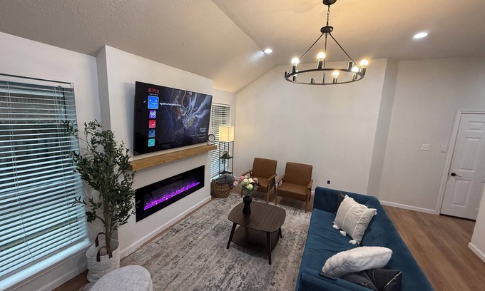 Katy House | Katy’s Nexus - Mid to long stays