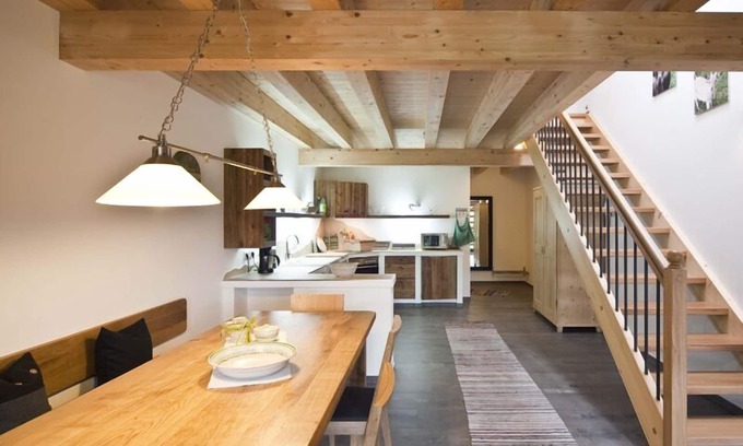 Aschau im Chiemgau Apartment | "Katzwies" Baubiologische Nichtraucher 100 qm Ferienwohnung, 2 extra Schlafzimmer, Rollstuhlgerecht
