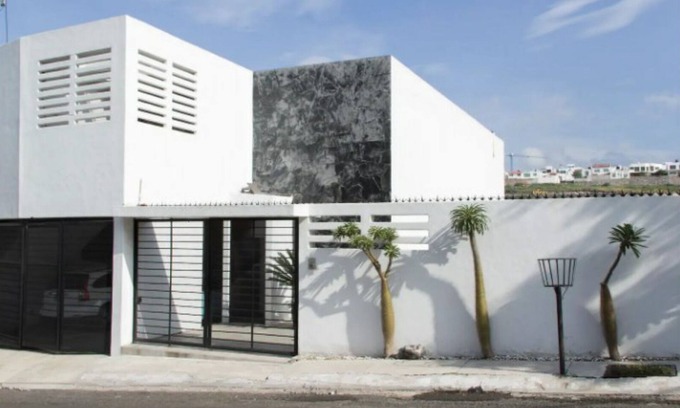 Queretaro Apartment | Kava I " Quédate con nosotros"
