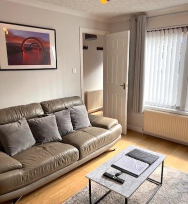Falkirk Apartment | Kelpies Serviced Apartments- McLaughlan