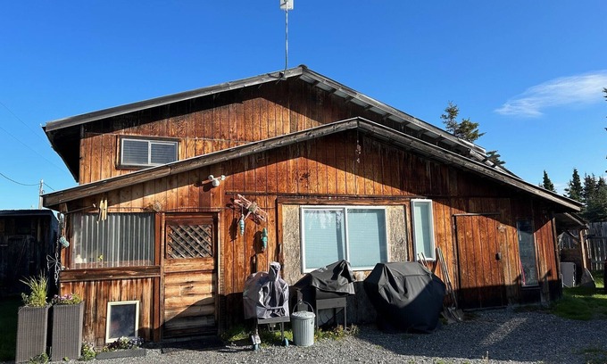 Kenai Cabin | Kenai Beachfront Cabin 5 - Rustic Alaskan Cabin