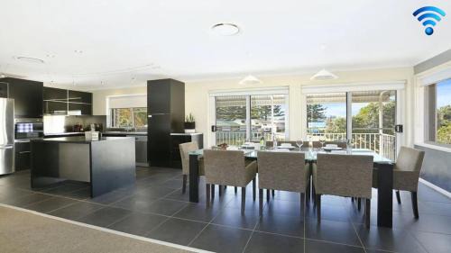 Kiama Apartment | Kendalls One