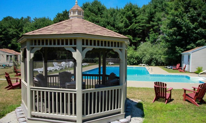 Kennebunk Hotel | Kennebunk Gallery Motel and Cottages