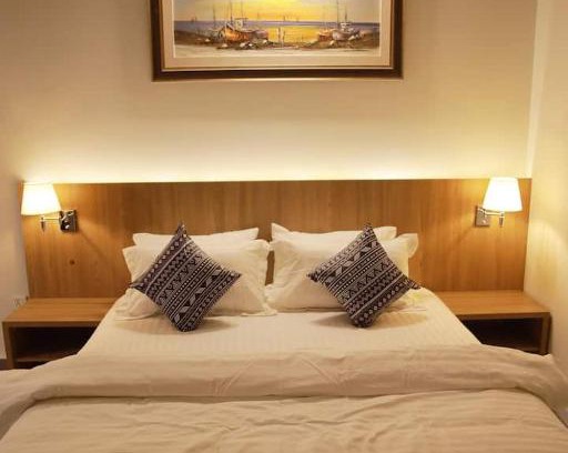 Eldoret House | Kenya re 86