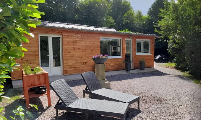 Plouegat-Guerand House | Kerjolly 4-star gite with pond and river in a peaceful setting not overlooked