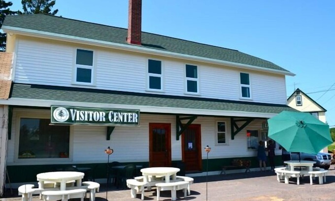 Ahmeek Apartment | Keweenaw Vacation Rental - Great for families and groups- sleeps up to 7