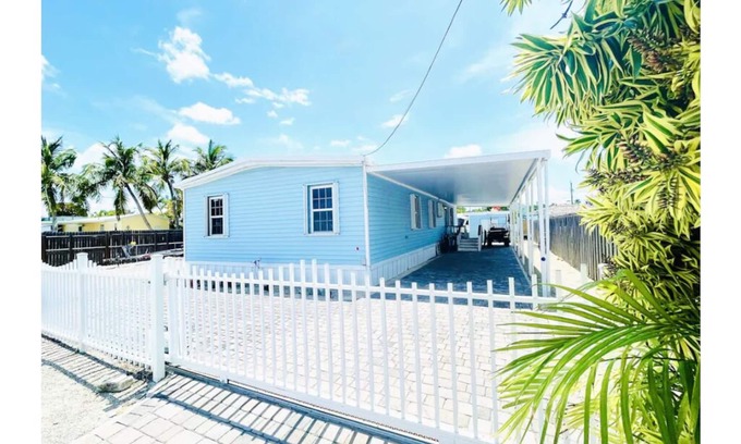 Cross Key Waterways House | Key Largo beach cottage