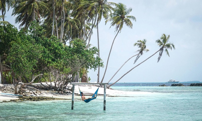 Thulusdhoo Island House | Keyla Inn