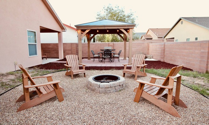 Carlsbad House | Kick Back & Relax! This Place is Gorgeous - Sleeps 10