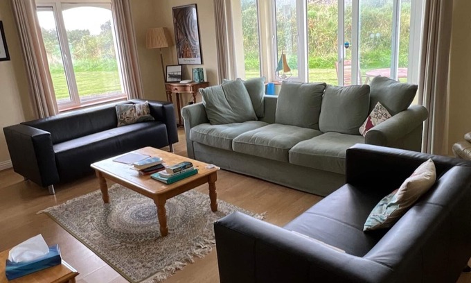 Kilkee Condo | Kilkee: "the best place to holiday in Ireland" according to the IrishTimes!