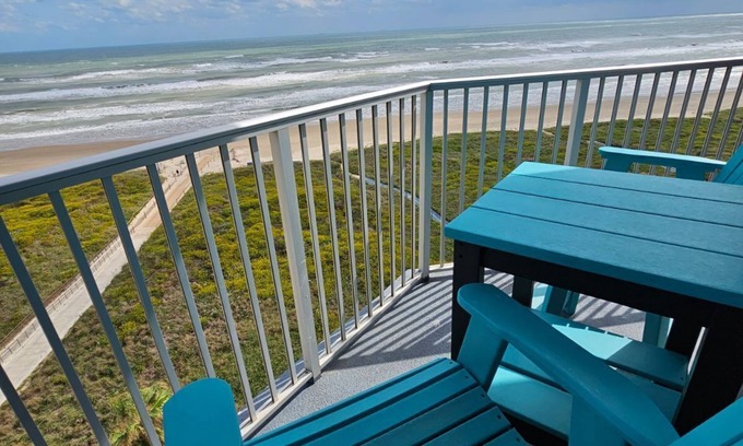 South Padre Island Condo | KILLER VIEW, In The Heart of the Island, Aquarius, 9th flr SPI License 2023-2541