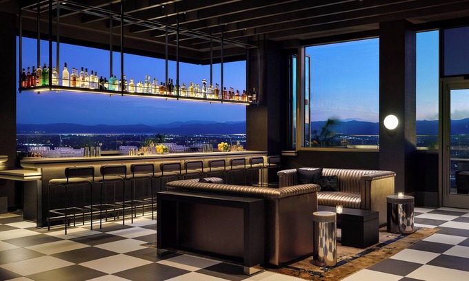 Southmoor Park Hotel | Kimpton Claret Hotel by IHG