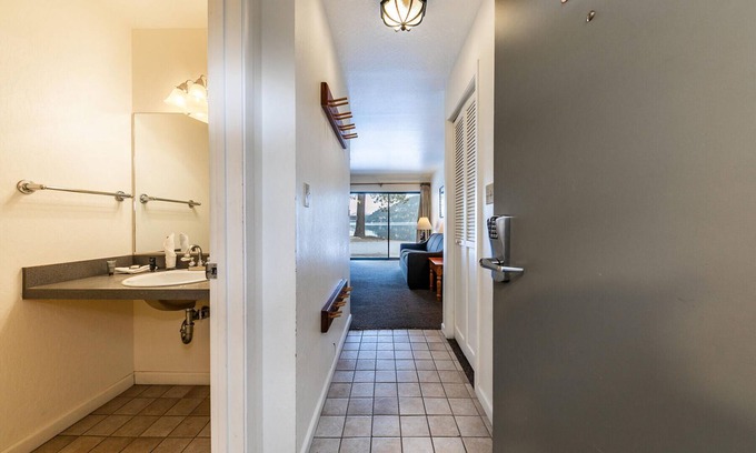 Truckee Condo | King Studio w/Lake View #145 at Donner Lake Village