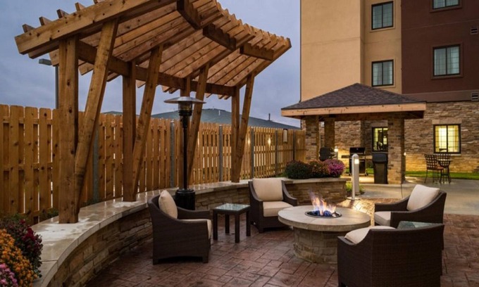 Wichita Falls Apartment | King Suite in Wichita Falls | Great for Business Travelers!
